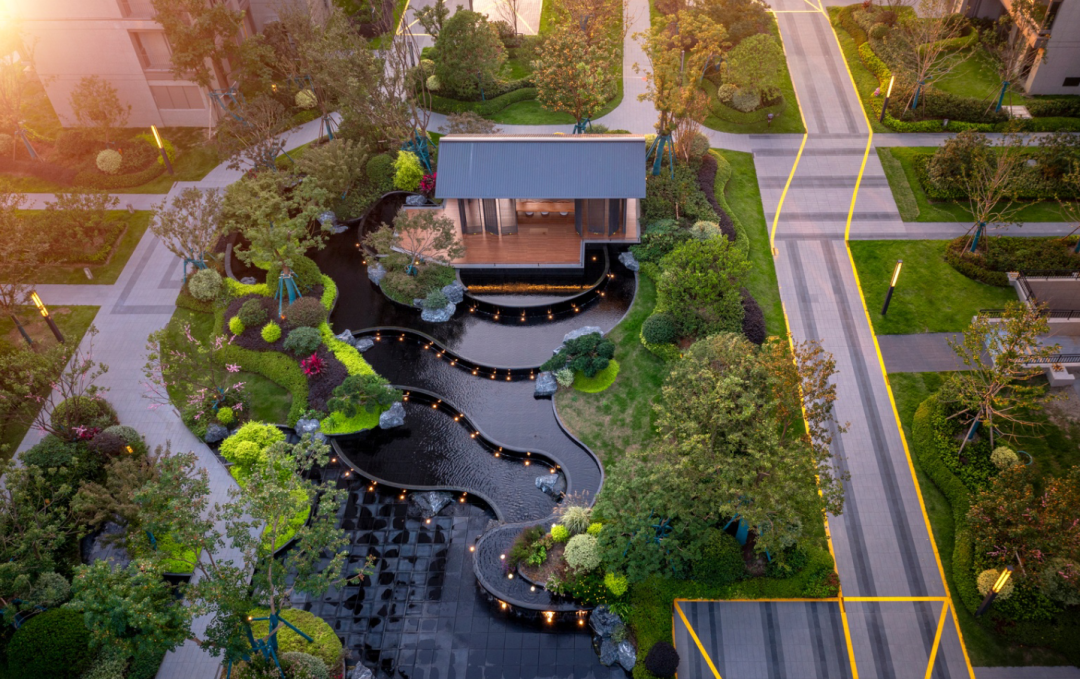 1703494761219306BPeR.png 640 (5).png